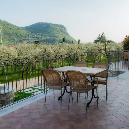 Alle Vignole Apartment